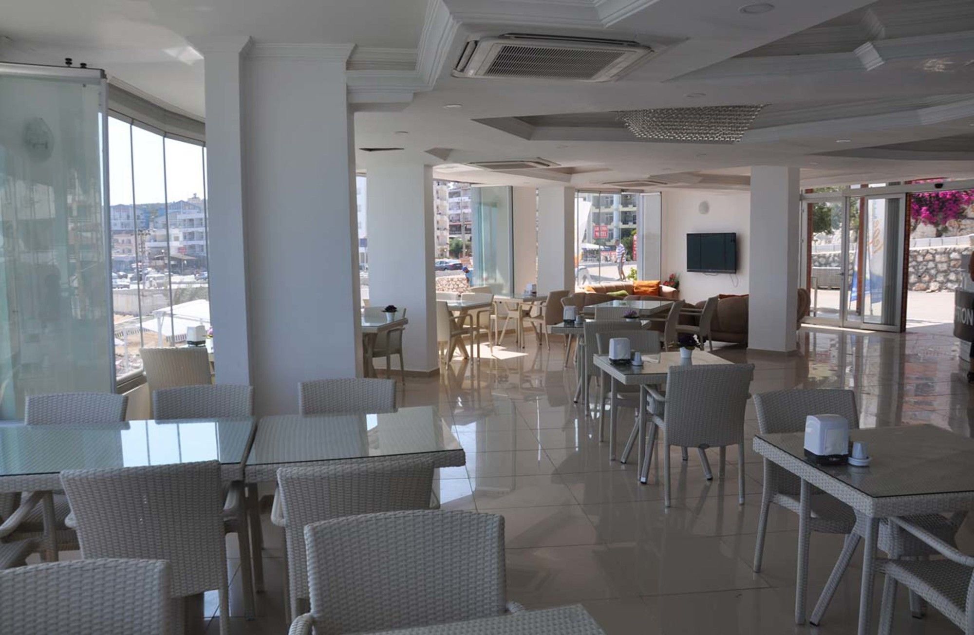 Tepe Beach Hotel Kizkalesi Exterior photo